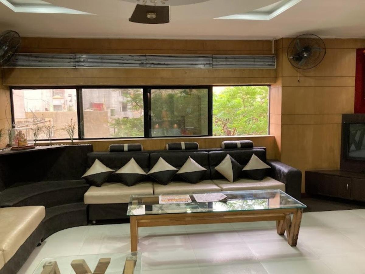 فندق فيناياك بالاس Bilāspur المظهر الخارجي الصورة
